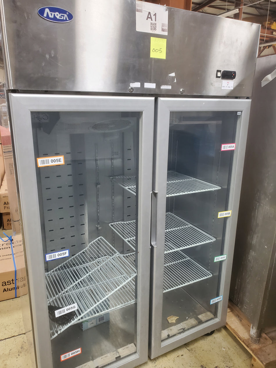 2P Atosa positive cold cabinet - YCF9402GR reconditioned